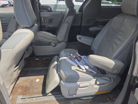 2012 Toyota Sienna Limited 7-Passenger