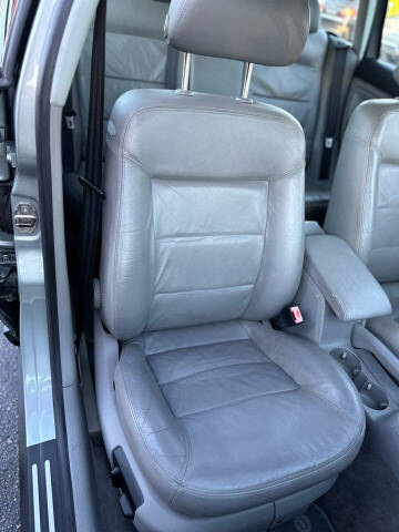 2004 Volkswagen Passat GLX