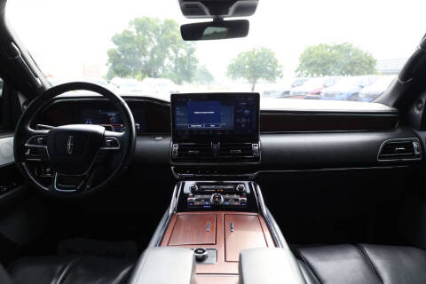 2023 Lincoln Navigator Reserve