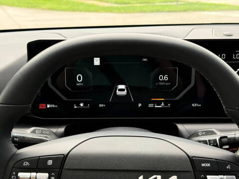 2025 Kia K4 EX