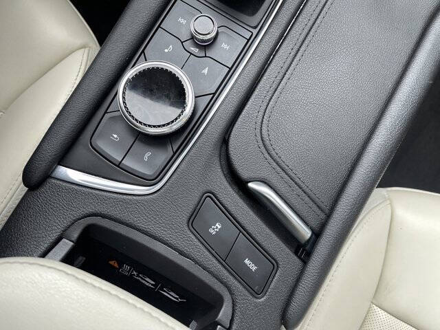 2023 Cadillac XT6 Sport