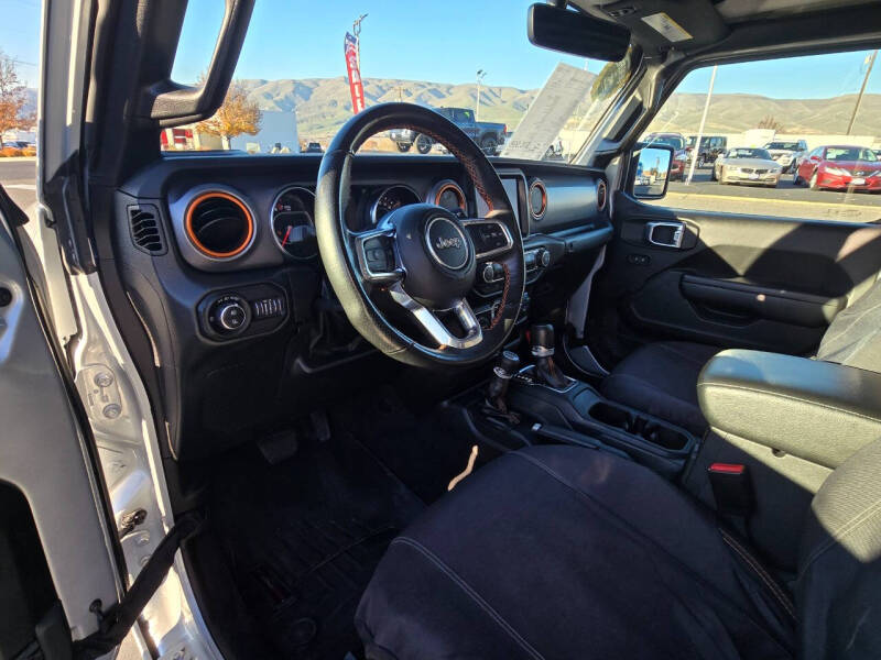 2022 Jeep Gladiator Mojave