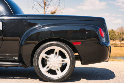 2004 Chevrolet SSR LS