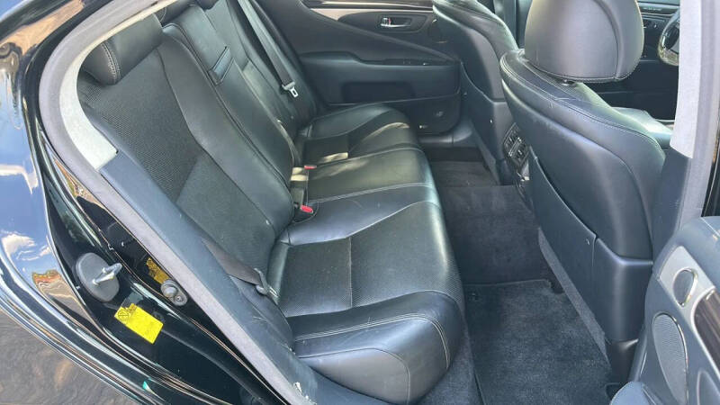 2014 Lexus LS 460