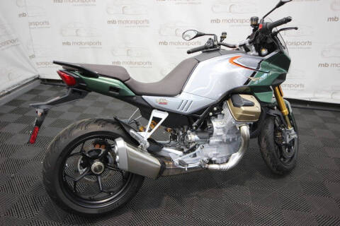 2024 Moto Guzzi V100