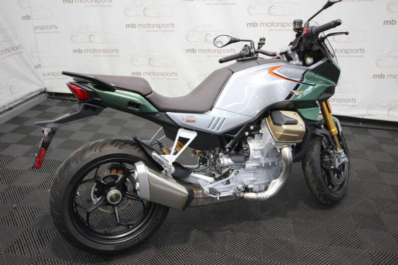 2024 Moto Guzzi V100