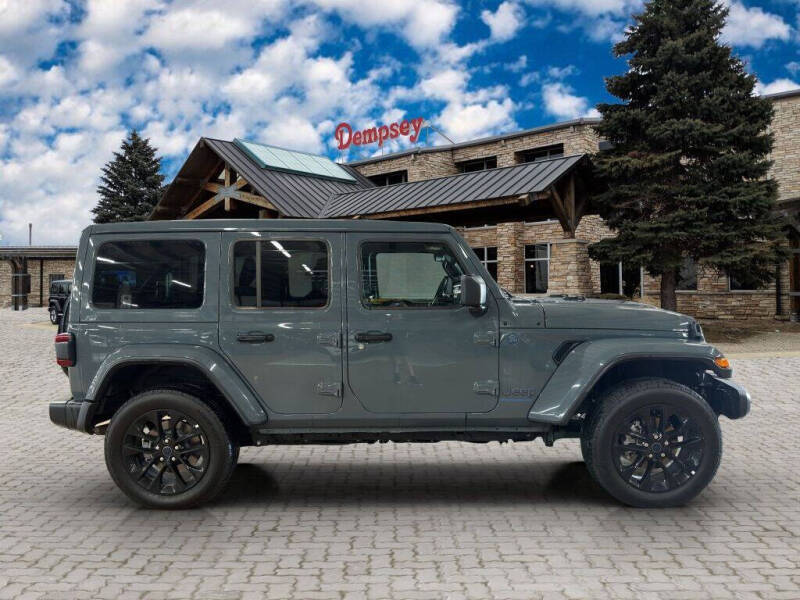 2025 Jeep Wrangler Sahara 4xe