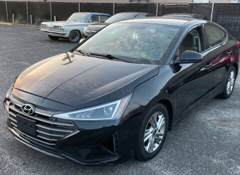 2020 Hyundai Elantra for sale at Caulfields Family Auto Sales in Bath PA