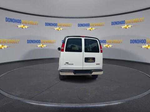 2025 GMC Savana 2500