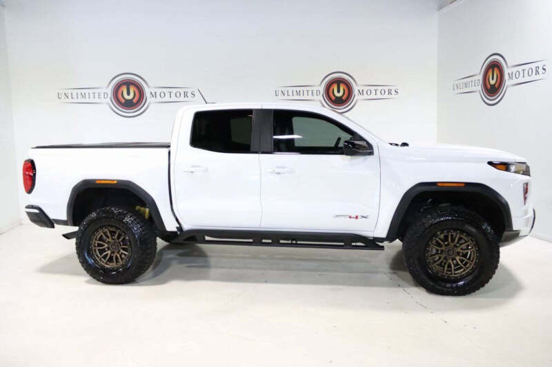 2023 GMC Canyon AT4X