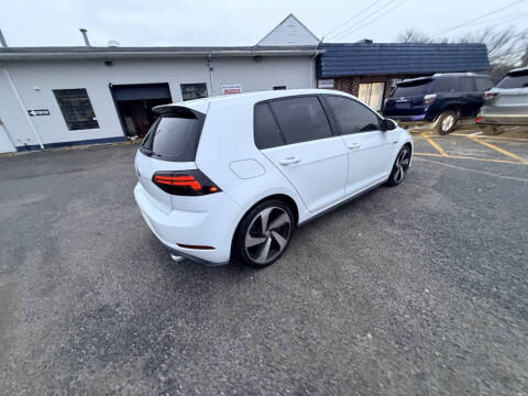 2020 Volkswagen Golf GTI S