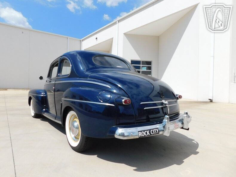 1946 Ford Deluxe