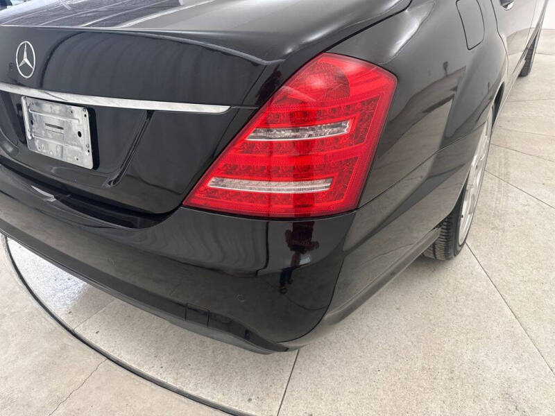 2011 Mercedes-Benz S-Class S 550