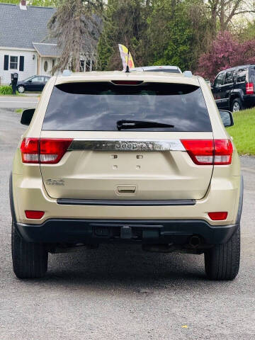 2012 Jeep Grand Cherokee Laredo