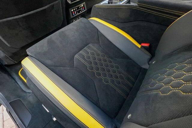 2023 Lamborghini Urus Performante