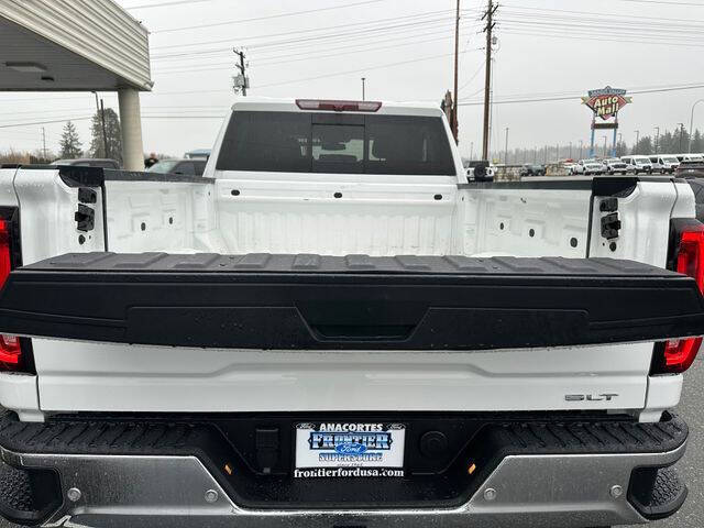 2023 GMC Sierra 3500HD