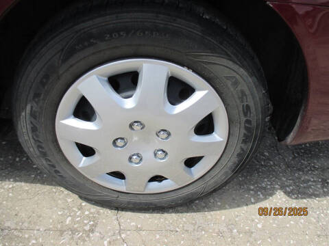 2005 Toyota Camry LE