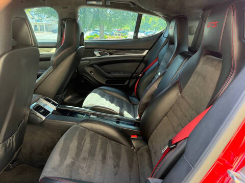 2013 Porsche Panamera GTS