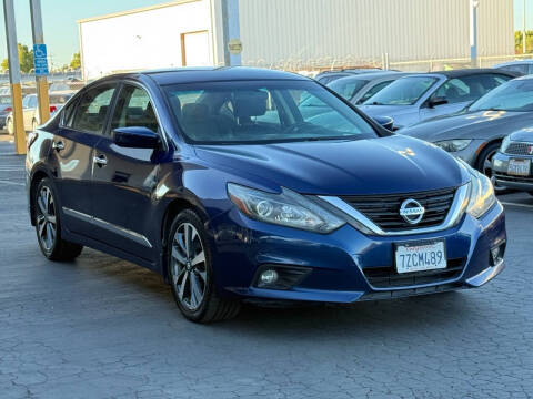 2017 Nissan Altima 2.5 SR