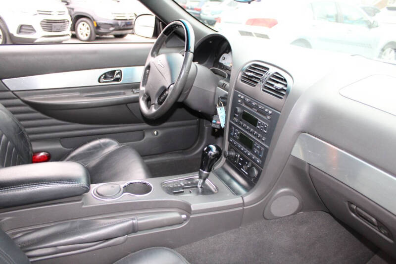 2002 Ford Thunderbird Deluxe