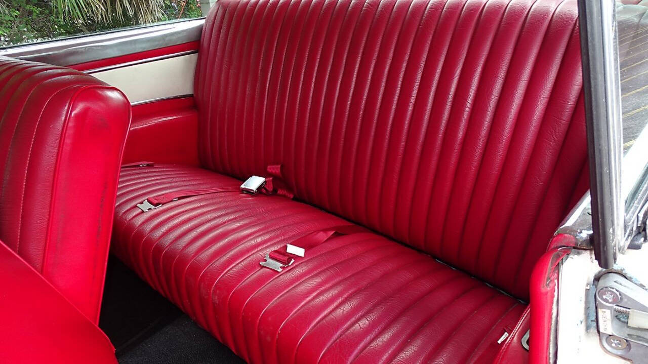 1956 Ford Fairlane 48