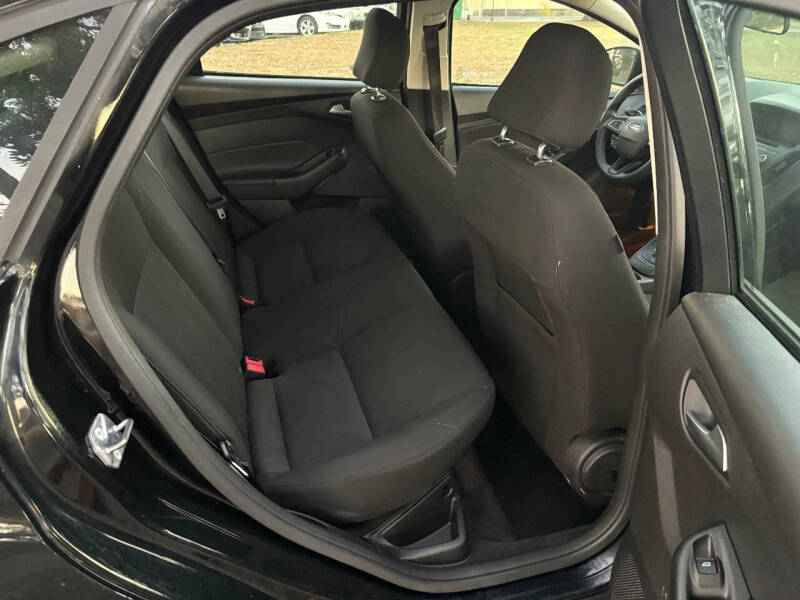 2017 Ford Focus SE