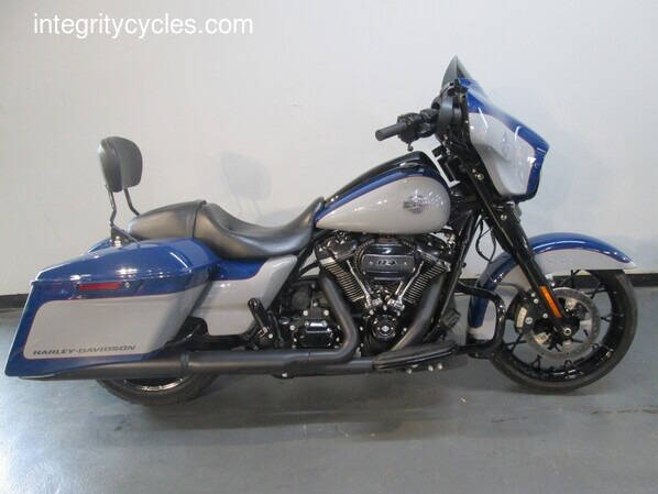 2023 Harley-Davidson Street Glide Special