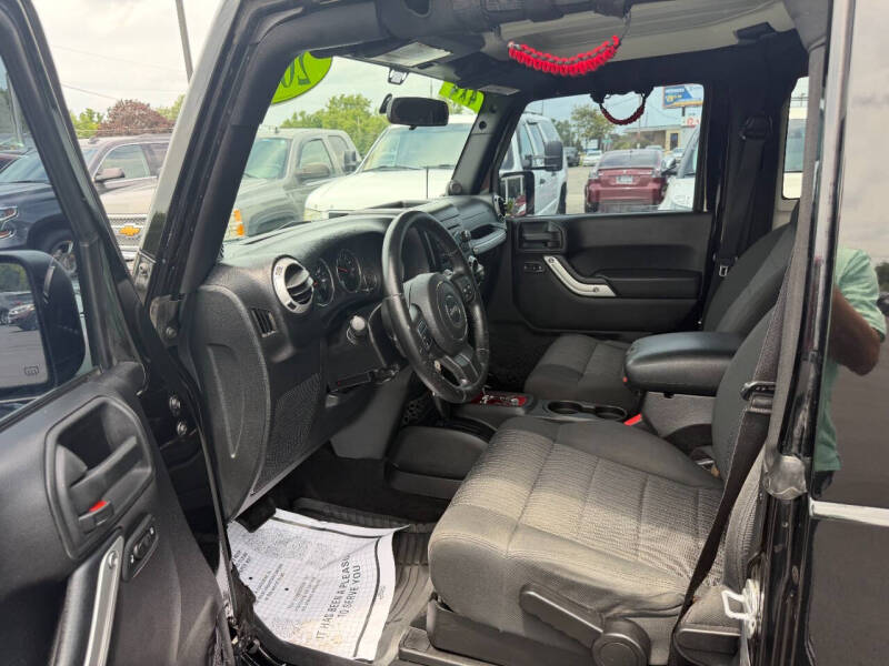 2012 Jeep Wrangler Sahara