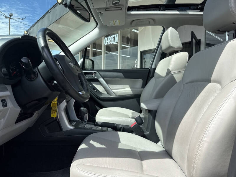 2014 Subaru Forester 2.5i Touring