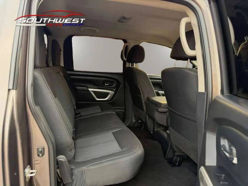 2019 Nissan Titan