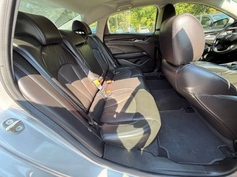 2017 Buick LaCrosse Essence