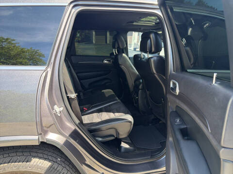 2015 Jeep Grand Cherokee Laredo