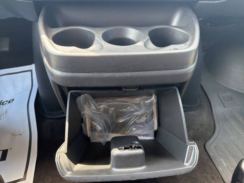 2025 GMC Savana LT 3500