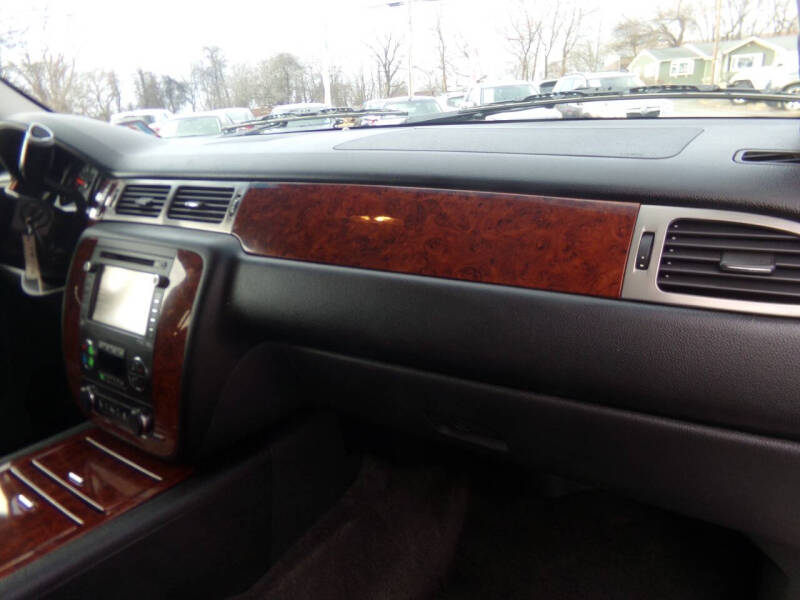 2012 Chevrolet Suburban LTZ