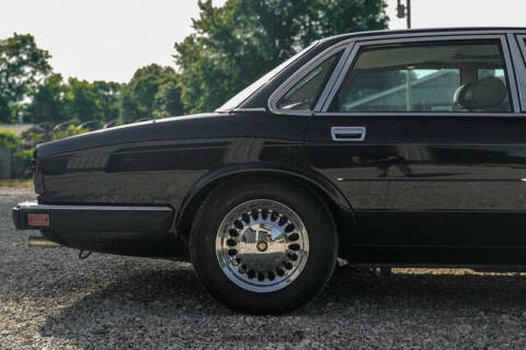 1988 Jaguar XJ-Series XJ6 Vanden Plas