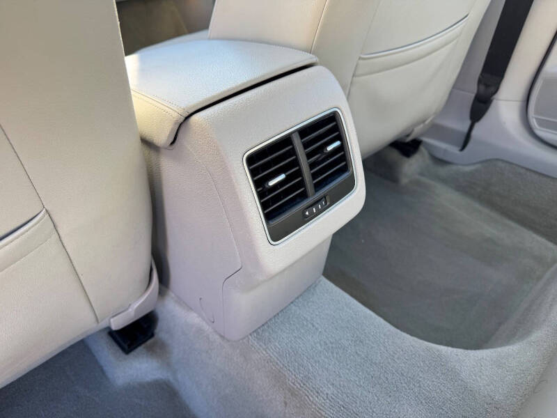 2014 Volkswagen Passat 2.0L TDI SEL Premium