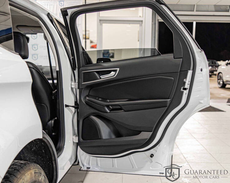 2022 Ford Edge SEL