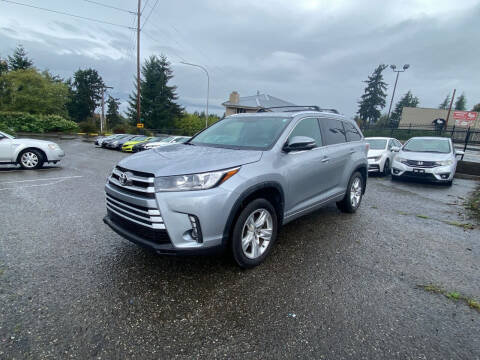 2016 Toyota Highlander for sale at KARMA AUTO SALES in Federal Way WA