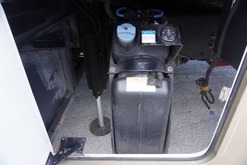 2015 Freightliner XCS Chassis