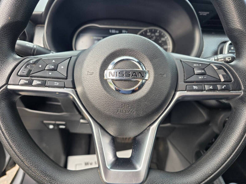 2020 Nissan Kicks SV