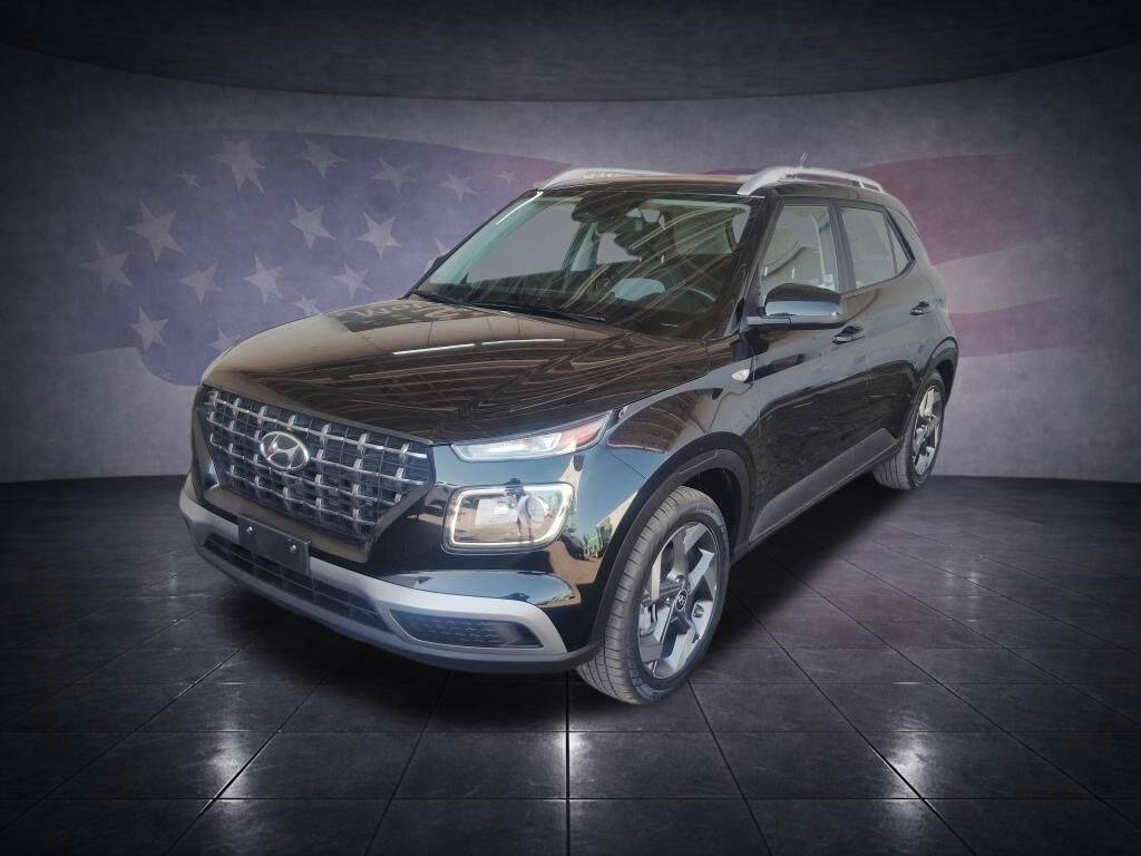 Black 2025 Hyundai VENUE SEL SEL 4dr Crossover 27