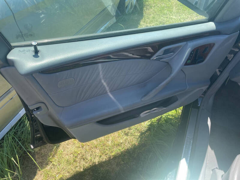 2000 Mercedes-Benz E-Class E 320