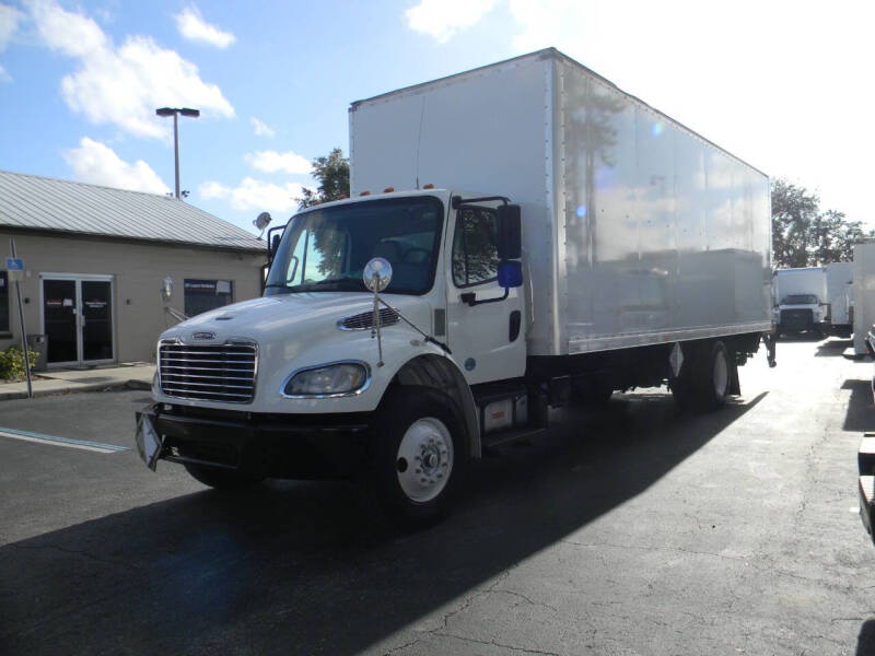 2019 Freightliner M2 106