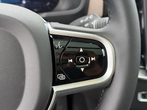 2026 Volvo XC90 B6 Plus 7P