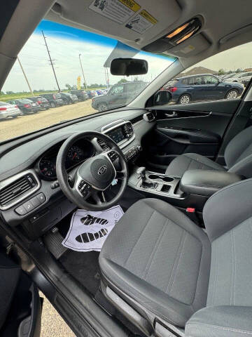 2020 Kia Sorento LX