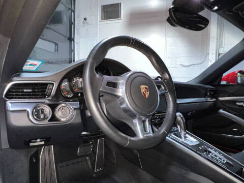 2014 Porsche 911 Carrera 4S