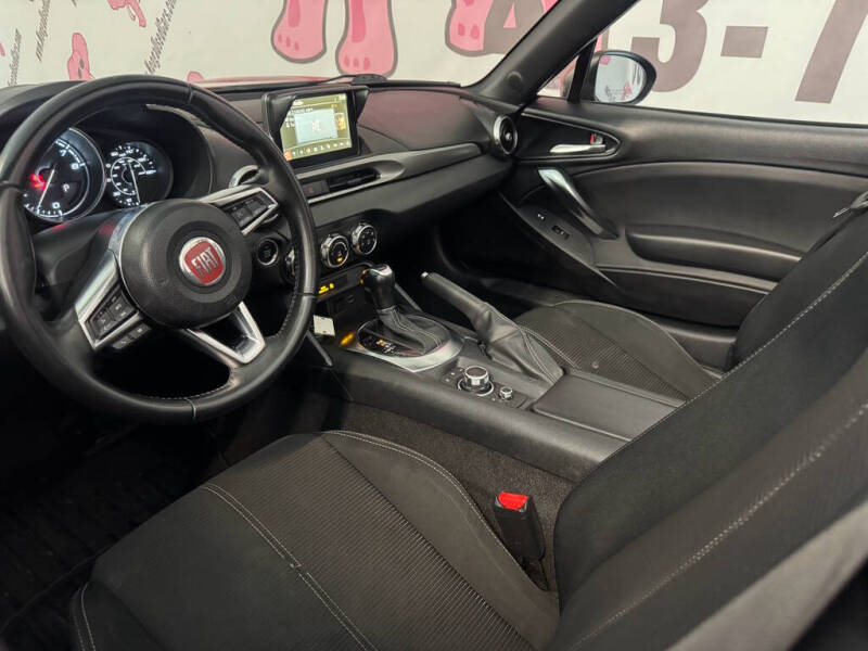 2019 FIAT 124 Spider Classica