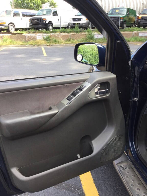 2006 Nissan Pathfinder SE