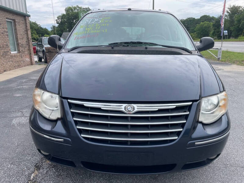 2007 Chrysler Town and Country Limited