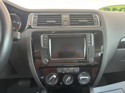 2016 Volkswagen Jetta